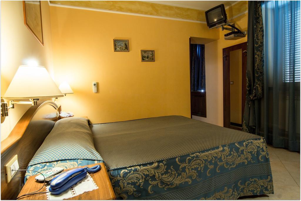 B&B Degli Amici Ciampino Quarto foto